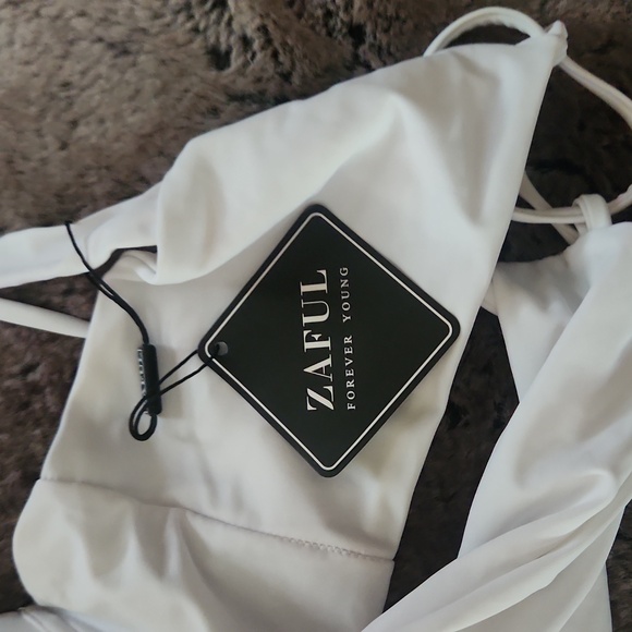 BRAND NEW SEASHELL WHITE BIKINI TOP LARGE - Picture 4 of 4